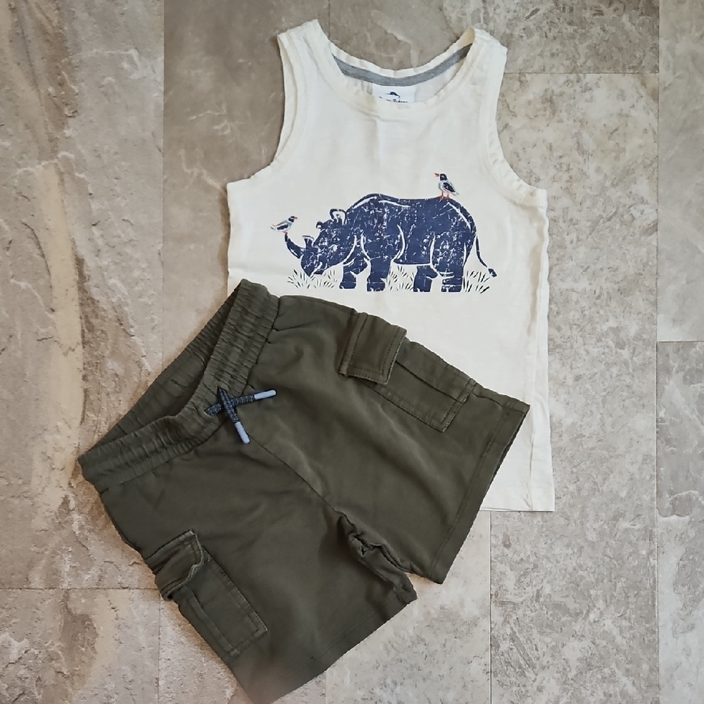 Tommy Bahama Kids 2-piece Outfit. EUC.